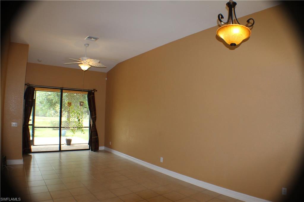 REFLECTION ISLES - Residential