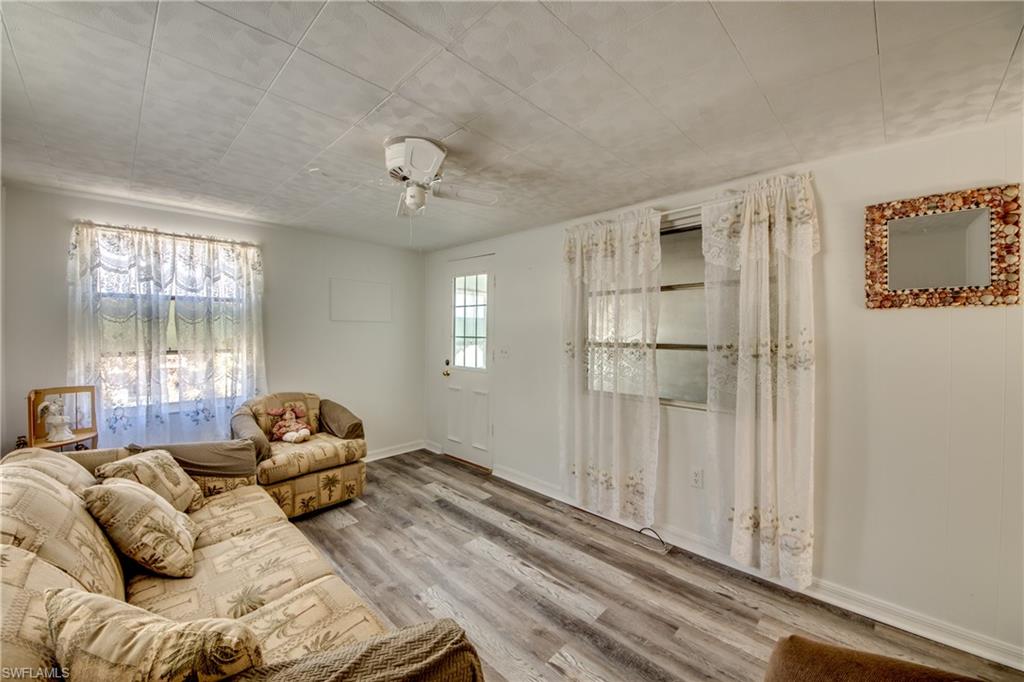 LULOMA ACRES UNRECORDED SUBDIVISION - Residential