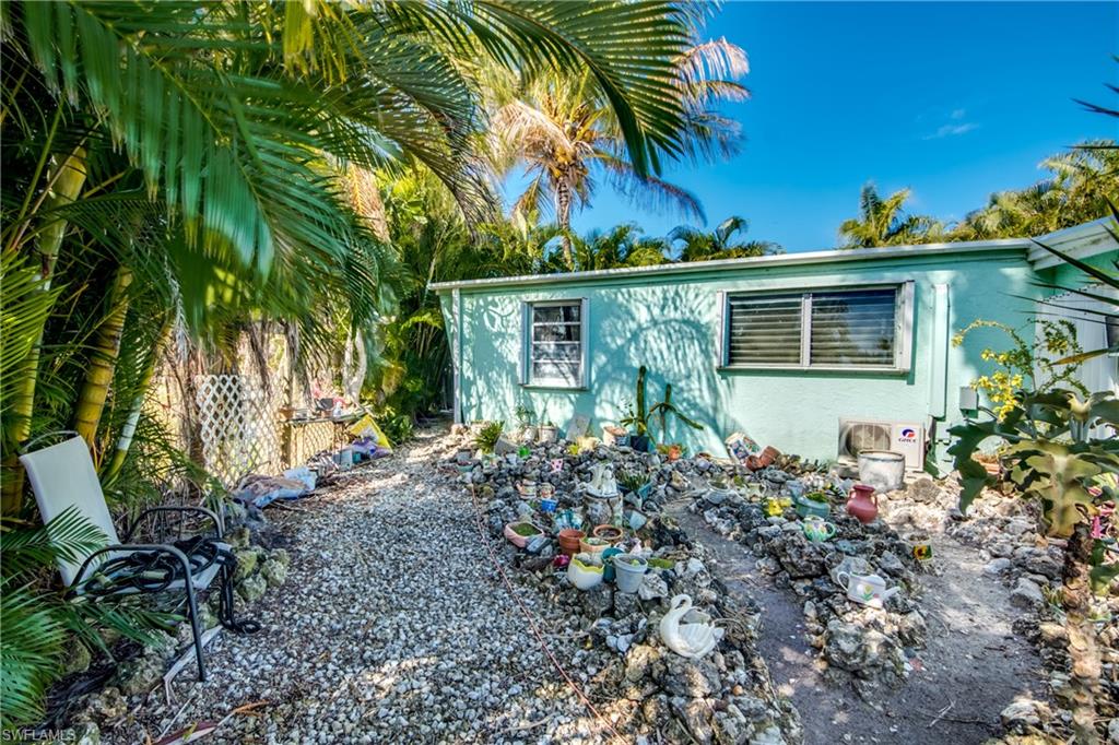 LULOMA ACRES UNRECORDED SUBDIVISION - Residential