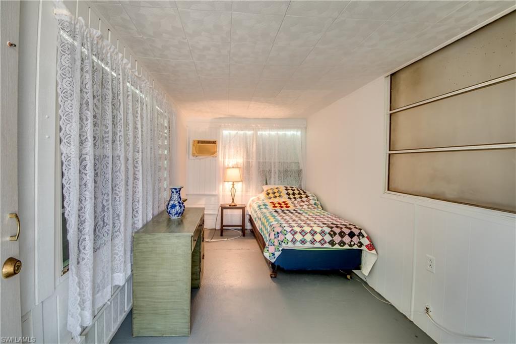 LULOMA ACRES UNRECORDED SUBDIVISION - Residential