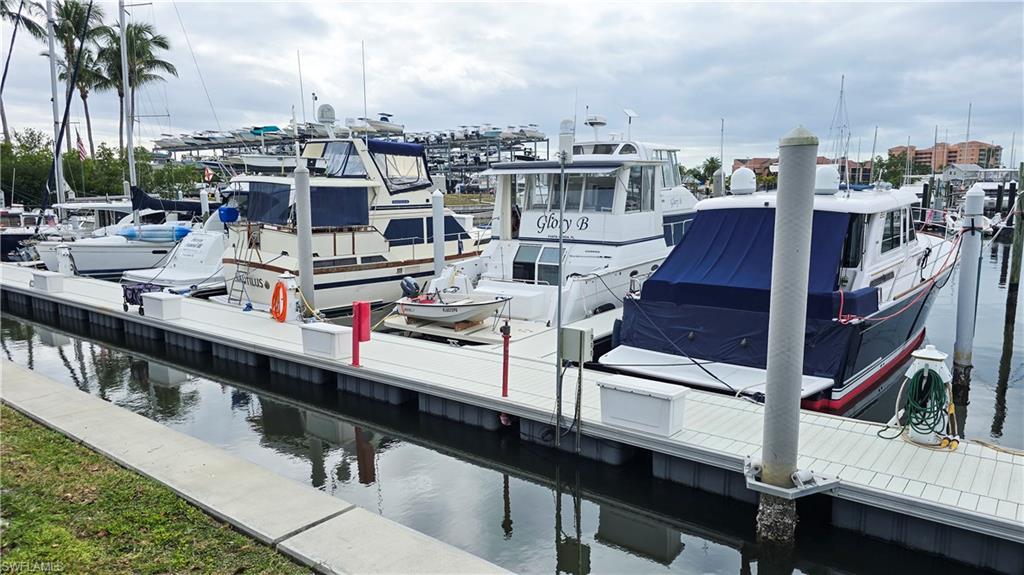 BURNT STORE MARINA - Residential