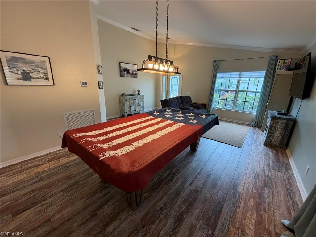 DANFORTH LAKES - Residential