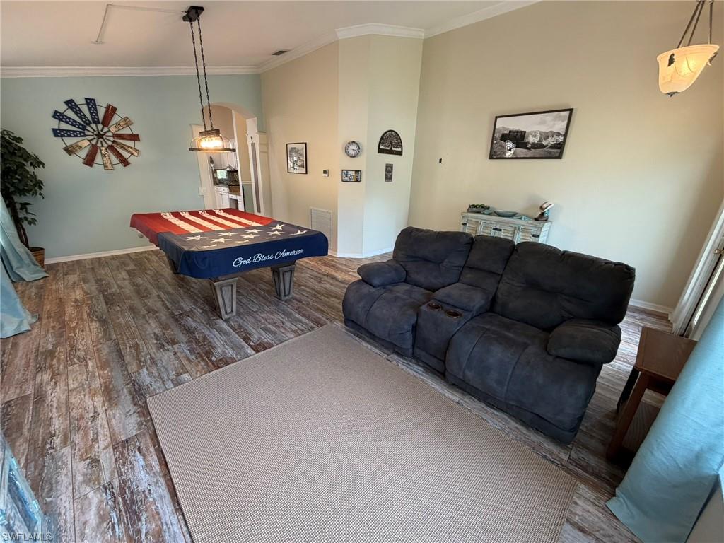 DANFORTH LAKES - Residential