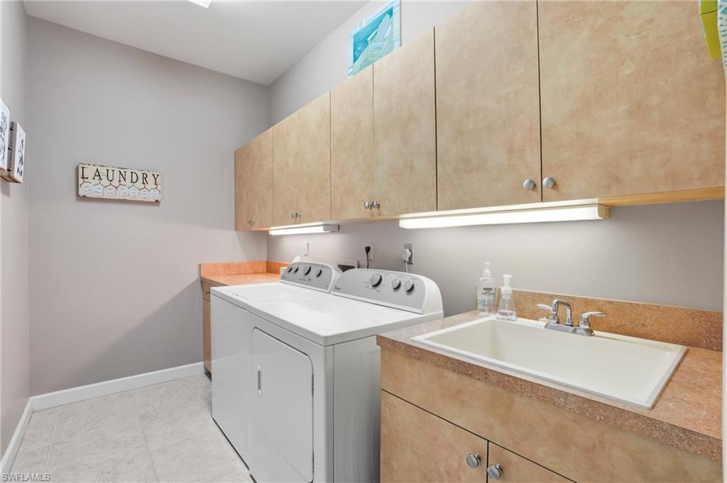 SILVER OAK AT THE VINES - Residential