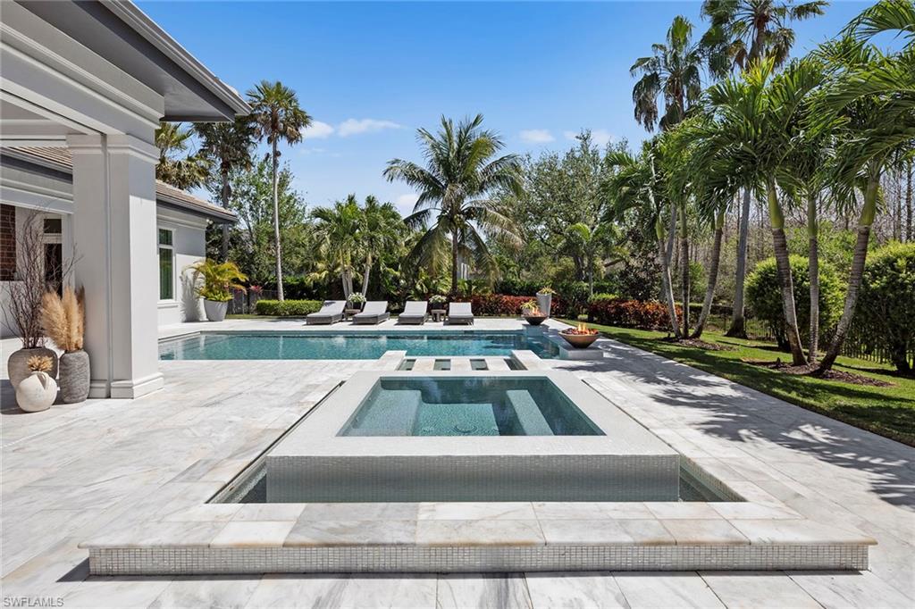 QUAIL WEST - Residential