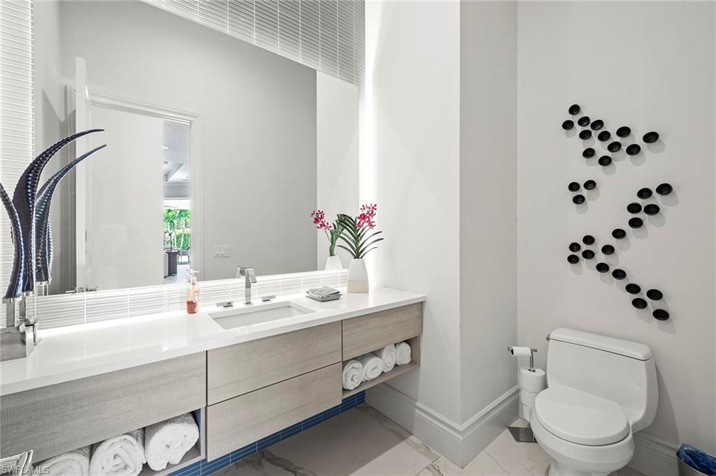 QUAIL WEST - Residential