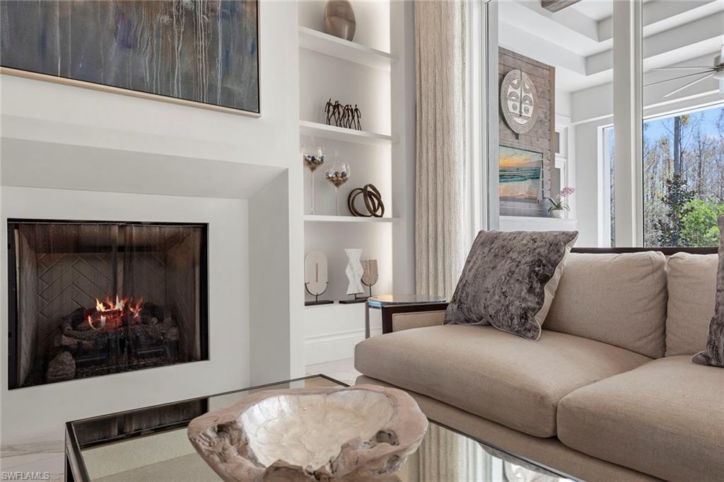 QUAIL WEST - Residential