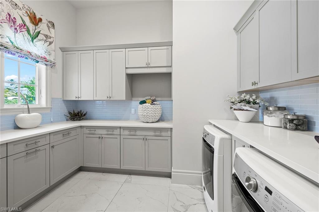 QUAIL WEST - Residential