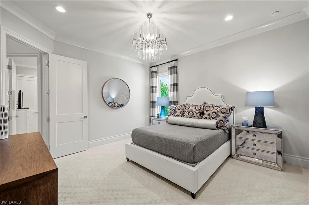 QUAIL WEST - Residential