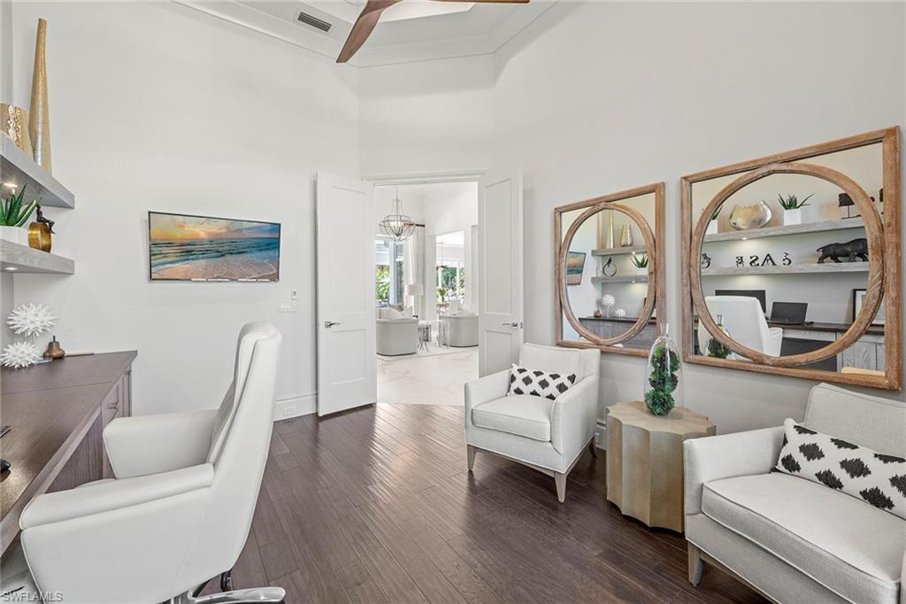 QUAIL WEST - Residential