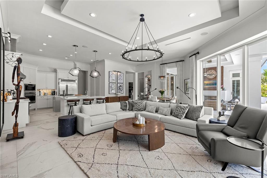 QUAIL WEST - Residential