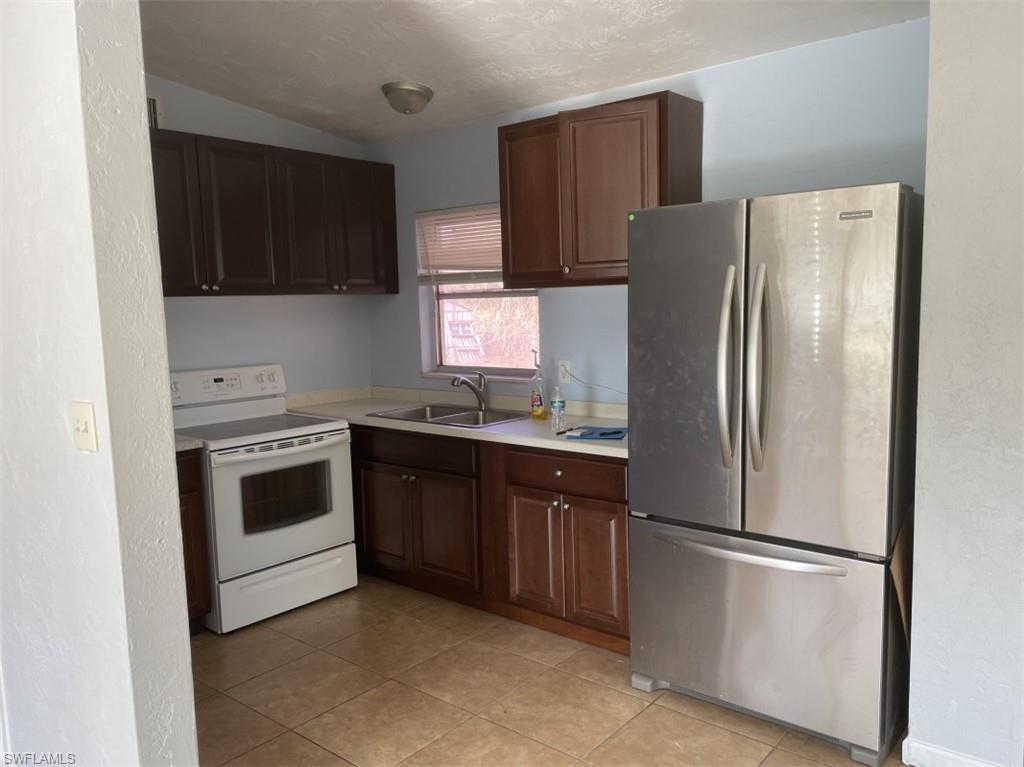 FORT MYERS - Residential