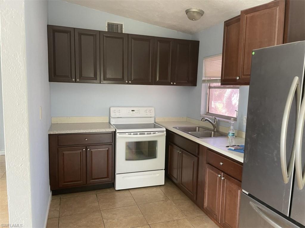 FORT MYERS - Residential