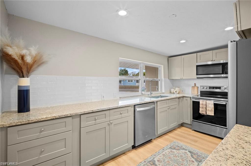 LEHIGH ACRES - Residential