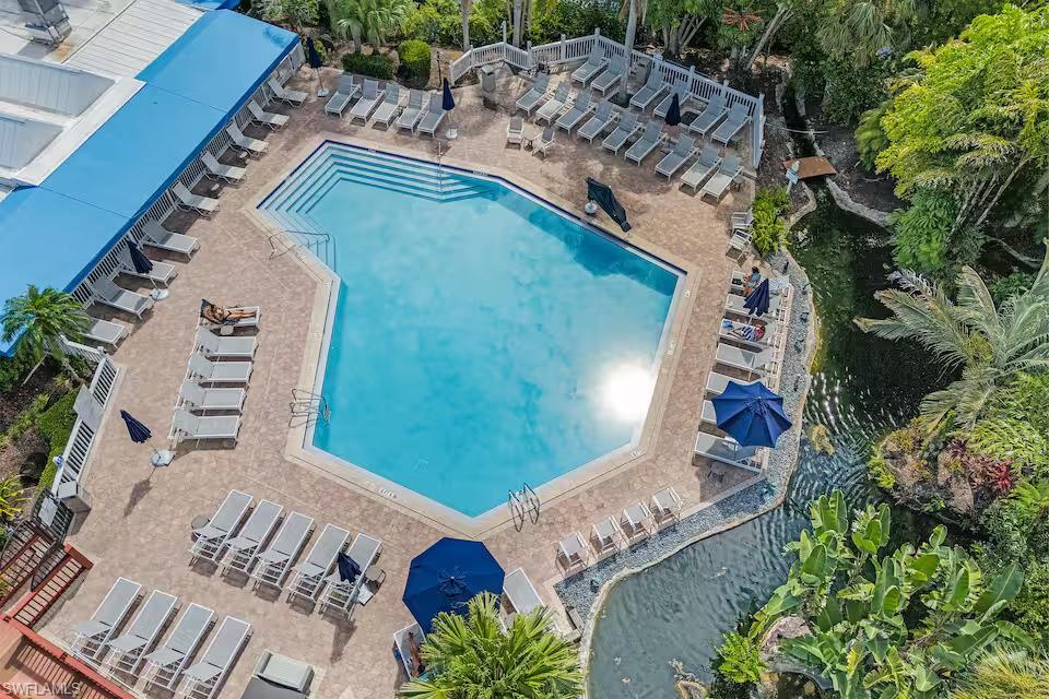 PARK SHORE RESORT - Residential