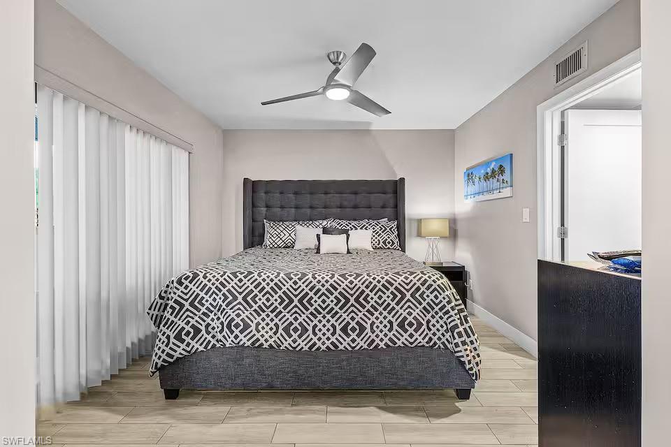 PARK SHORE RESORT - Residential