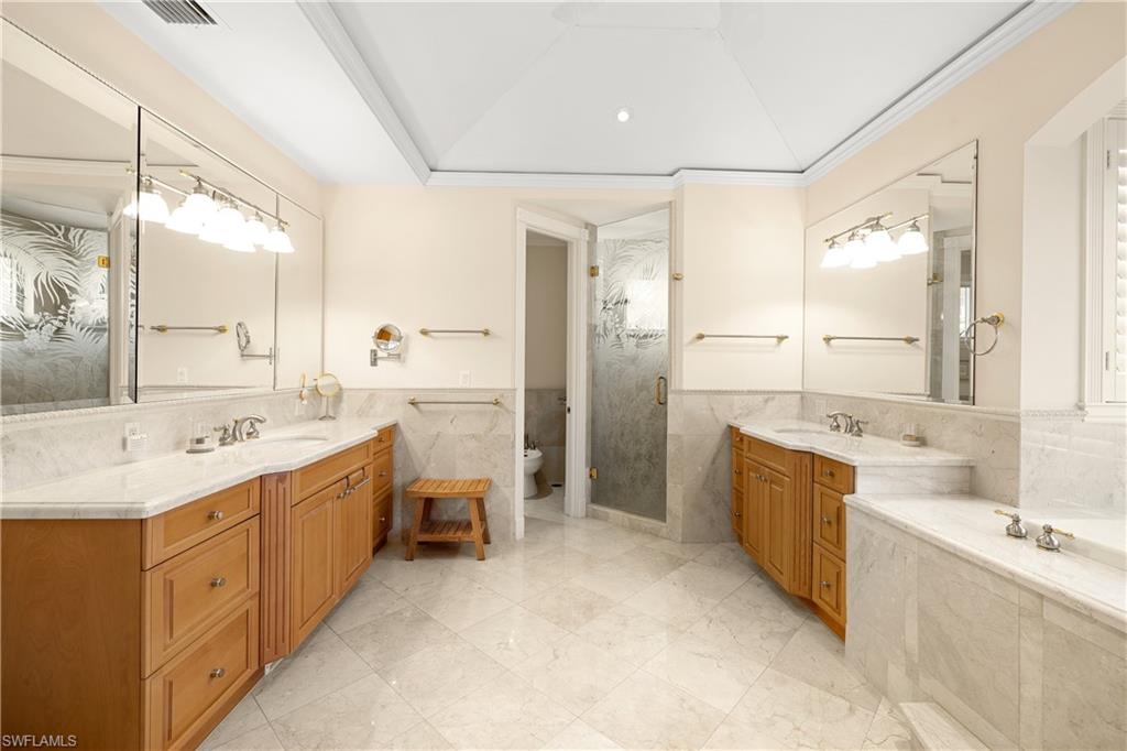 OLDE NAPLES - Residential