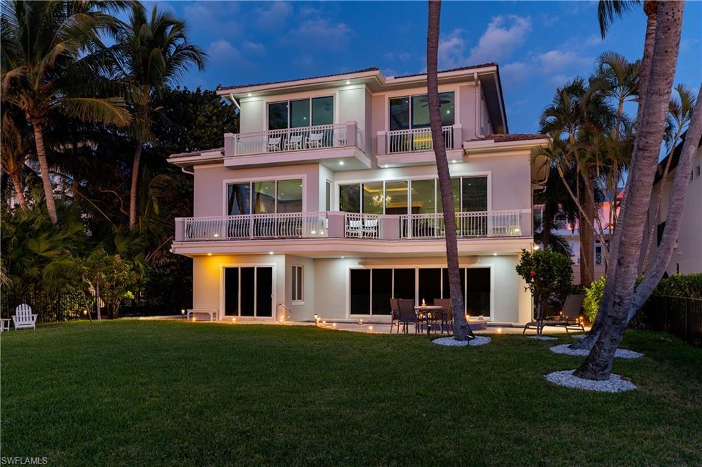 OLDE NAPLES - Residential