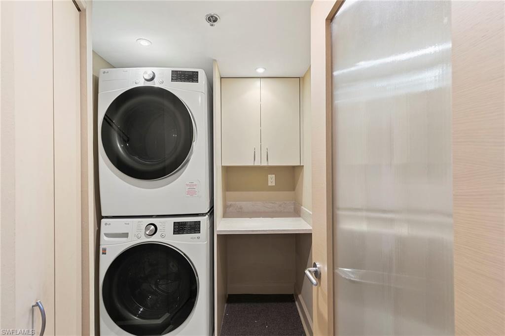 SOMERSET OF MARCO ISLAND - Residential