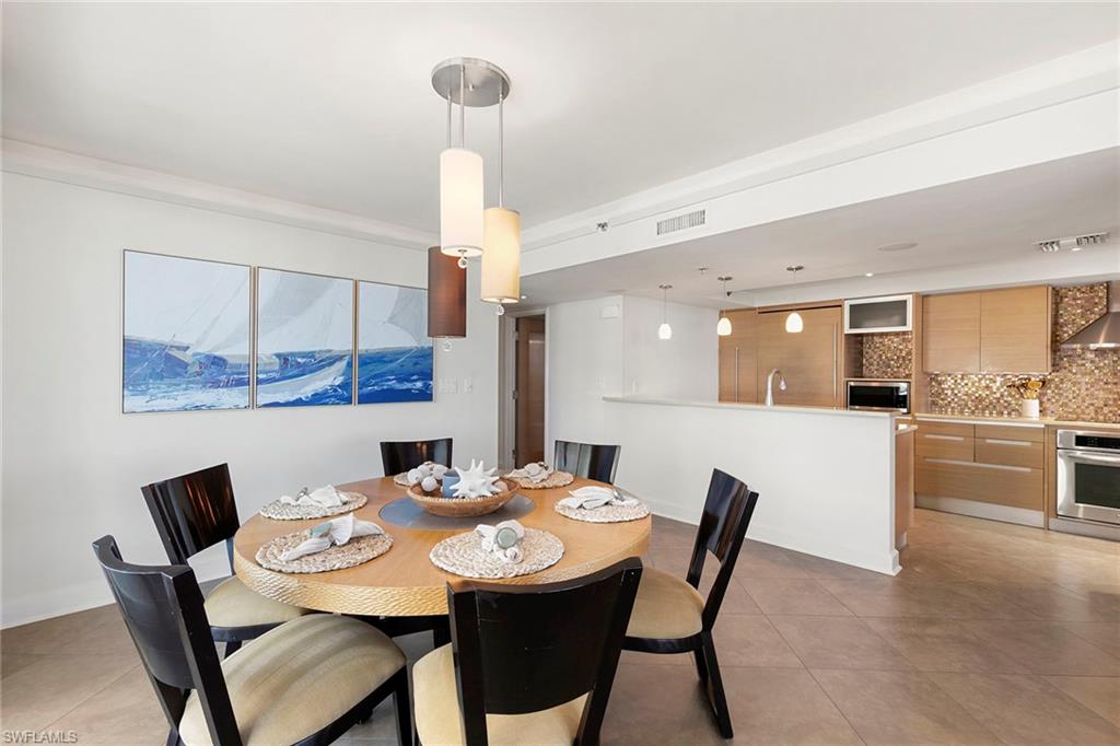 SOMERSET OF MARCO ISLAND - Residential