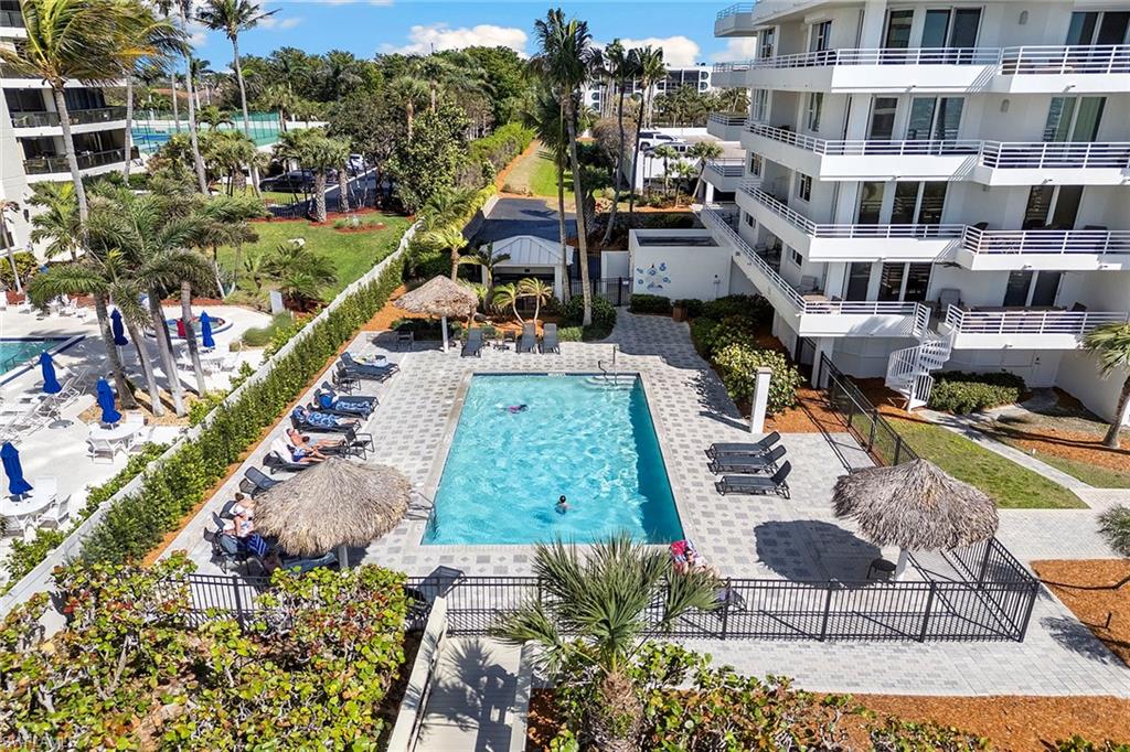 SOMERSET OF MARCO ISLAND - Residential