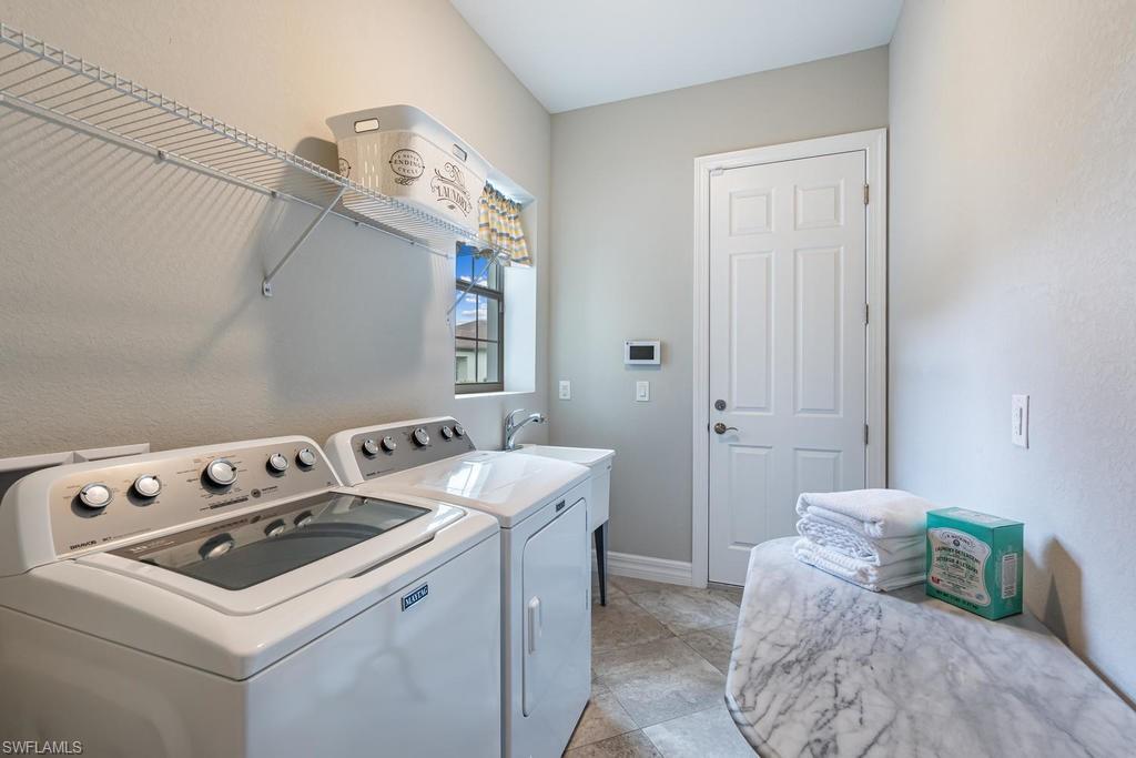 WOODHAVEN - Residential