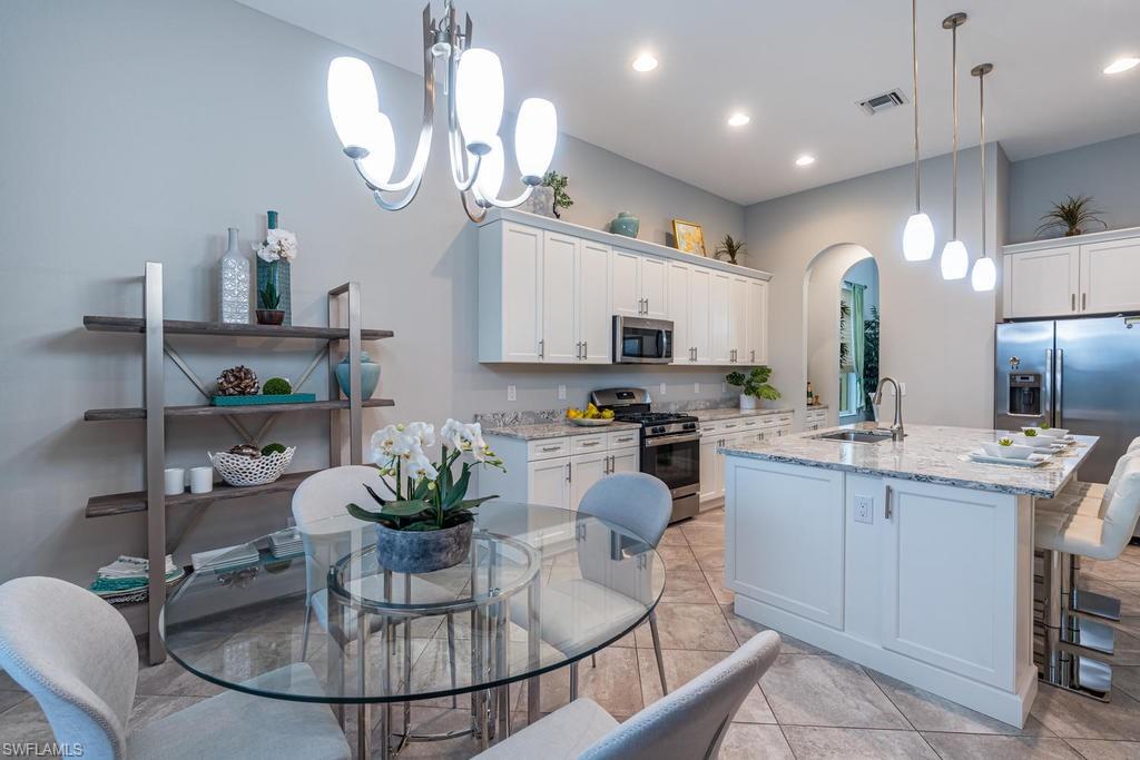 WOODHAVEN - Residential