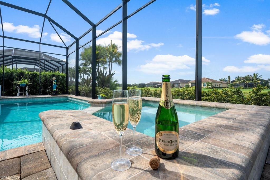 WOODHAVEN - Residential