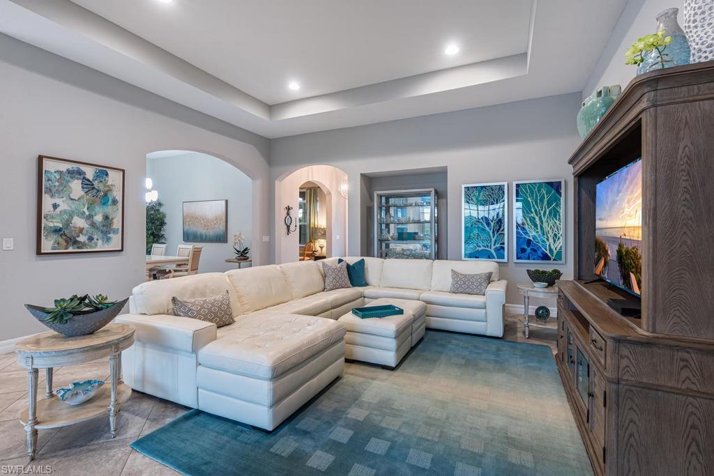 WOODHAVEN - Residential