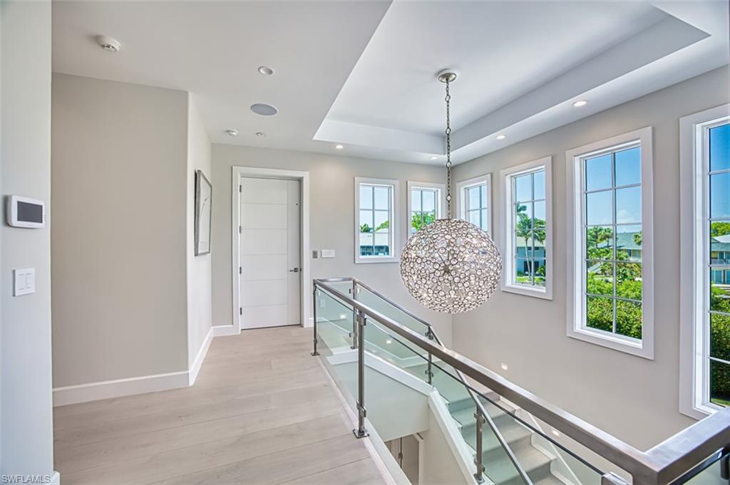 OYSTER BAY - Residential