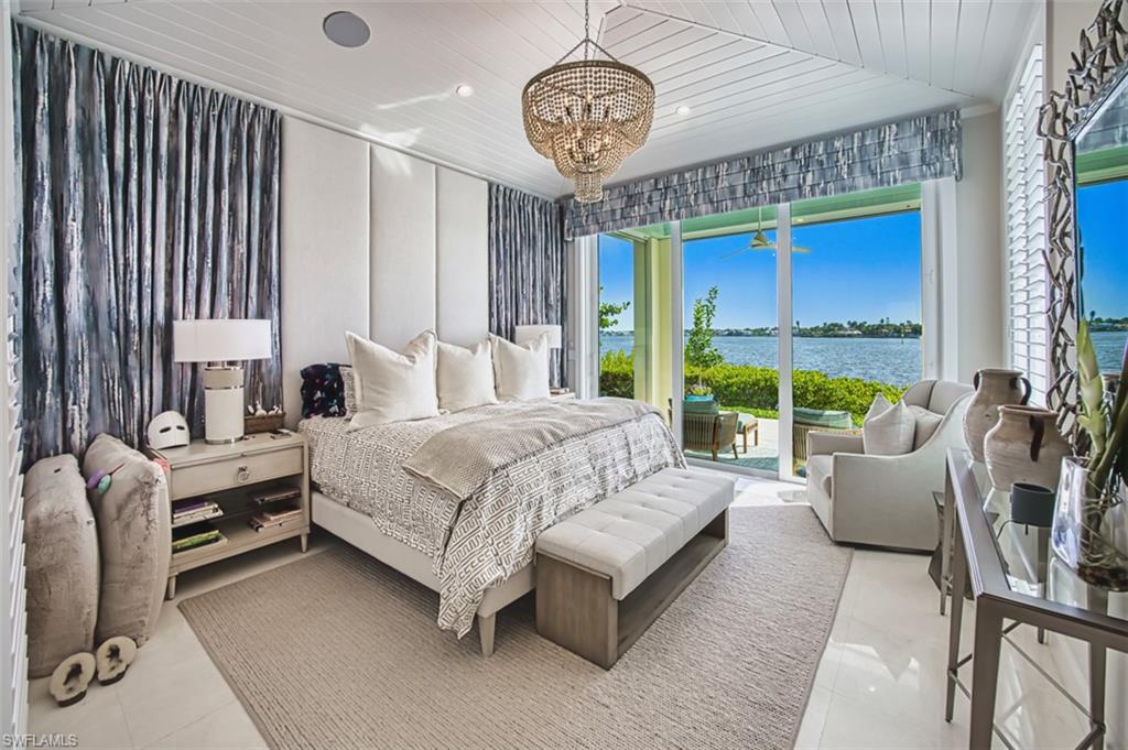 OYSTER BAY - Residential