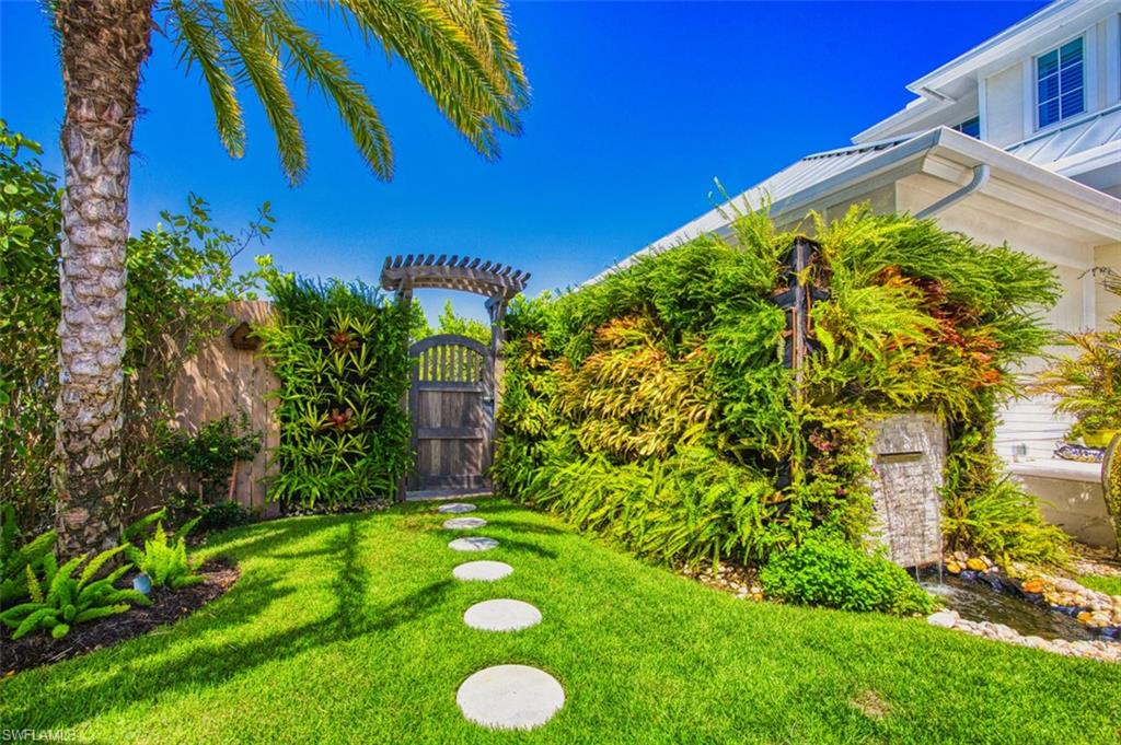 OYSTER BAY - Residential