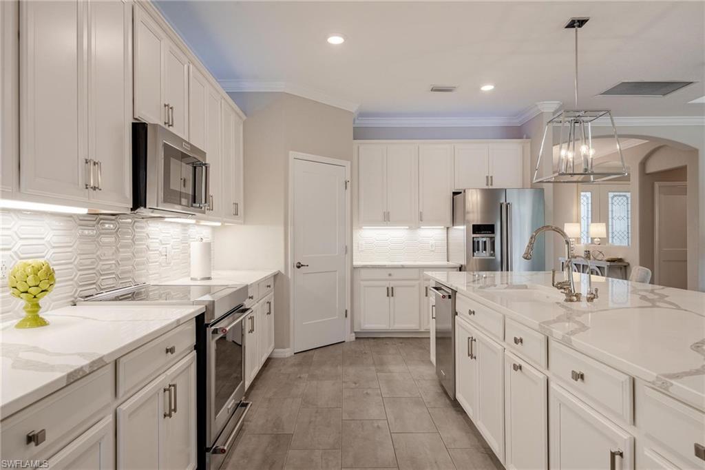 ARBORWOOD PRESERVE - Residential