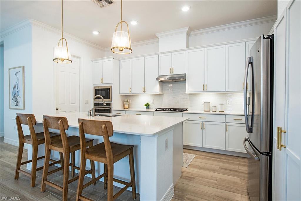 1858 MUSTIQUE ST