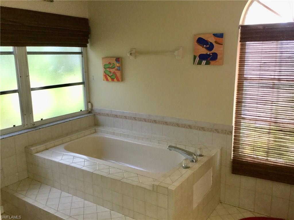 MAHOGANY RUN - Residential