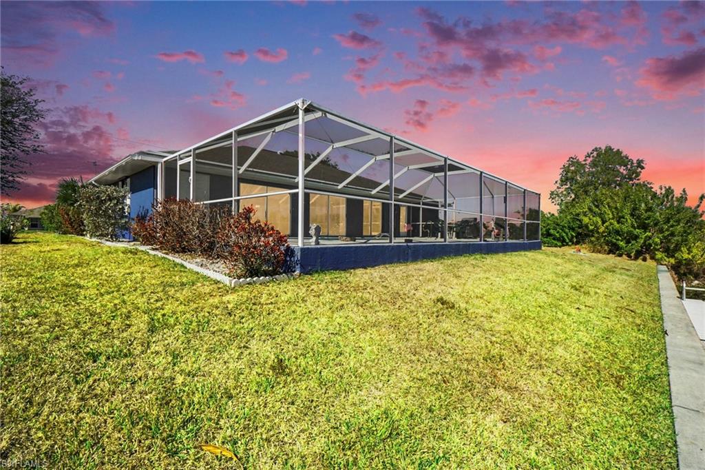 CAPE CORAL - Residential