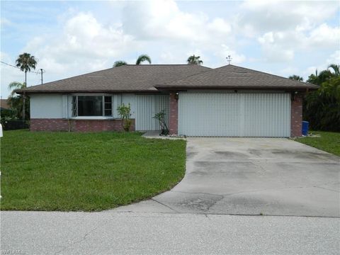 6408 Cocos DR FORT MYERS FL 33908