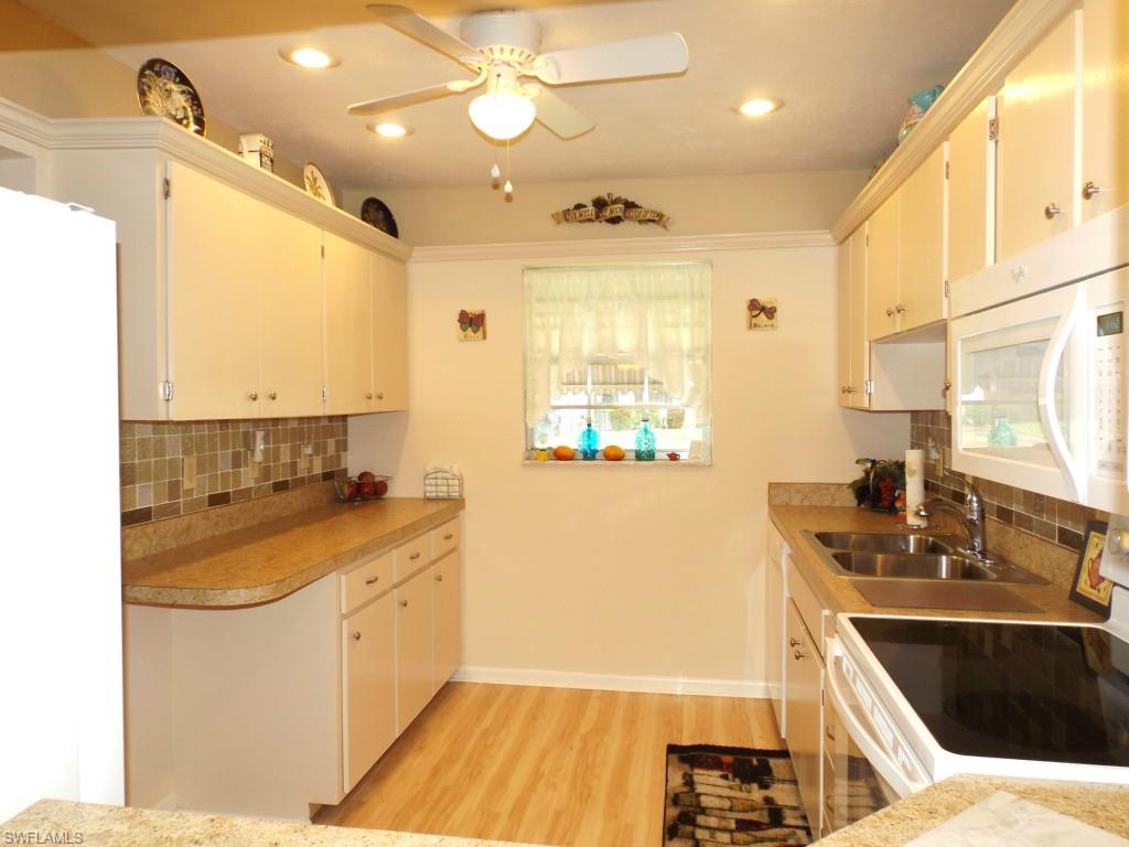 MYERLEE GOLFSIDE EAST CONDO - Residential