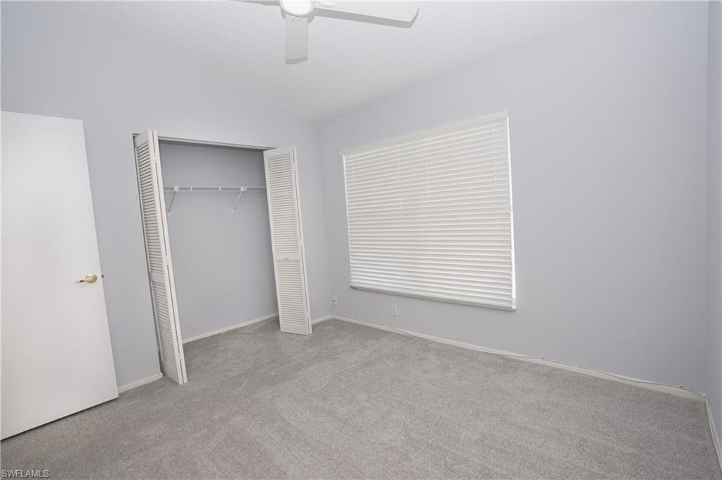 EMERALD LAKES - Residential