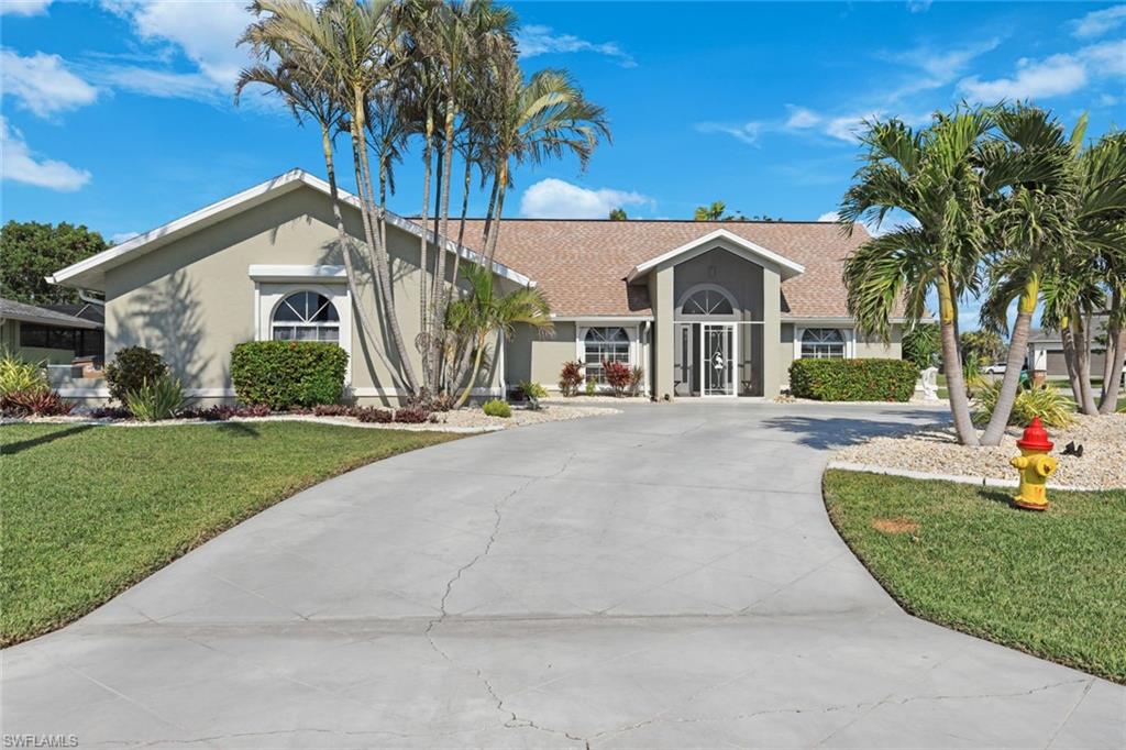 CAPE CORAL - Residential