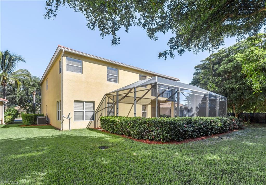 COLONIAL POINTE - Residential