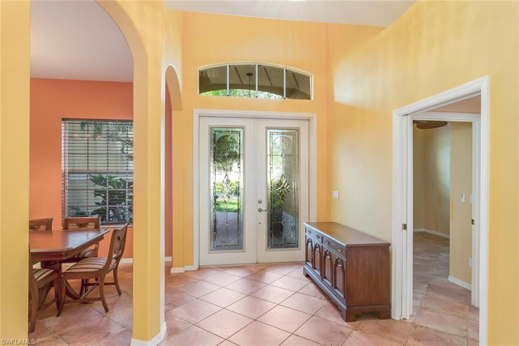 COLONIAL POINTE - Residential