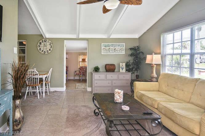 IONA GARDENS - Residential