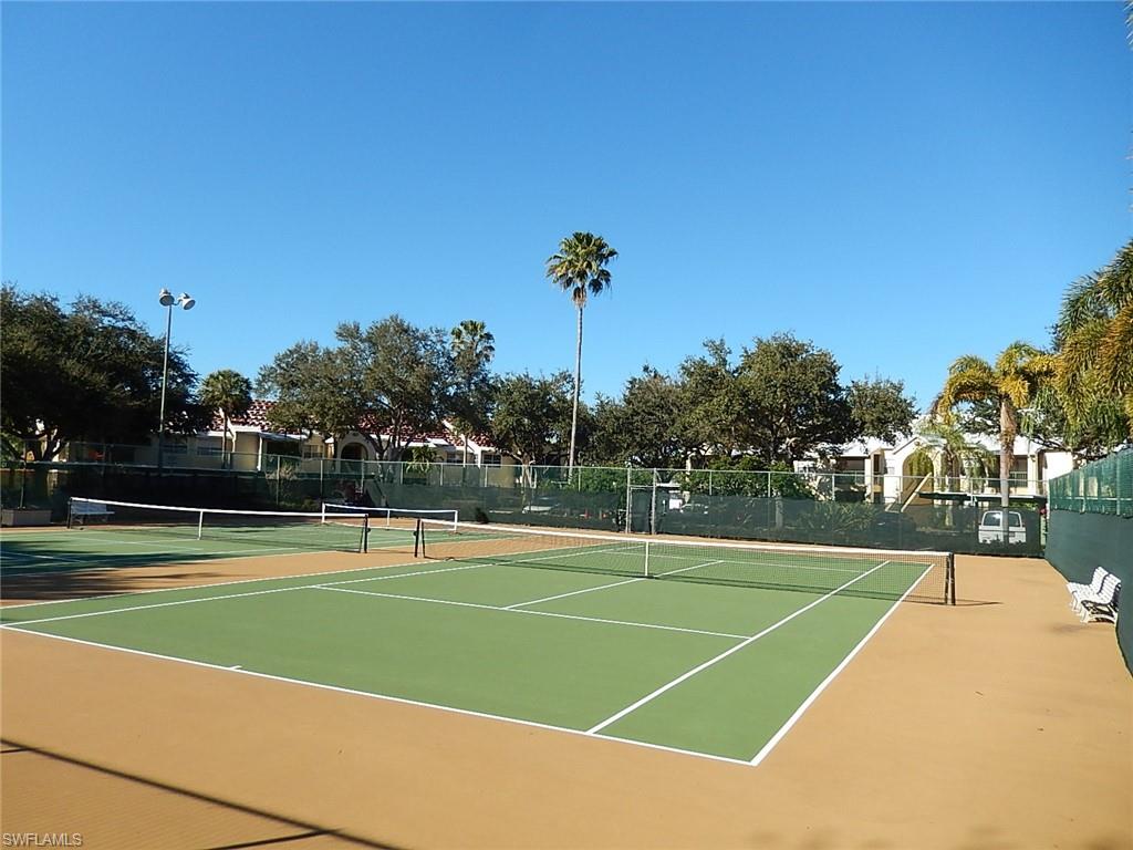 VENETIAN PALMS - Residential