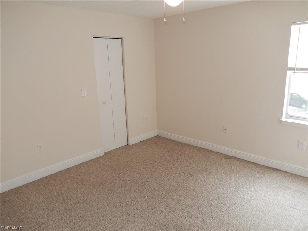 VENETIAN PALMS - Residential