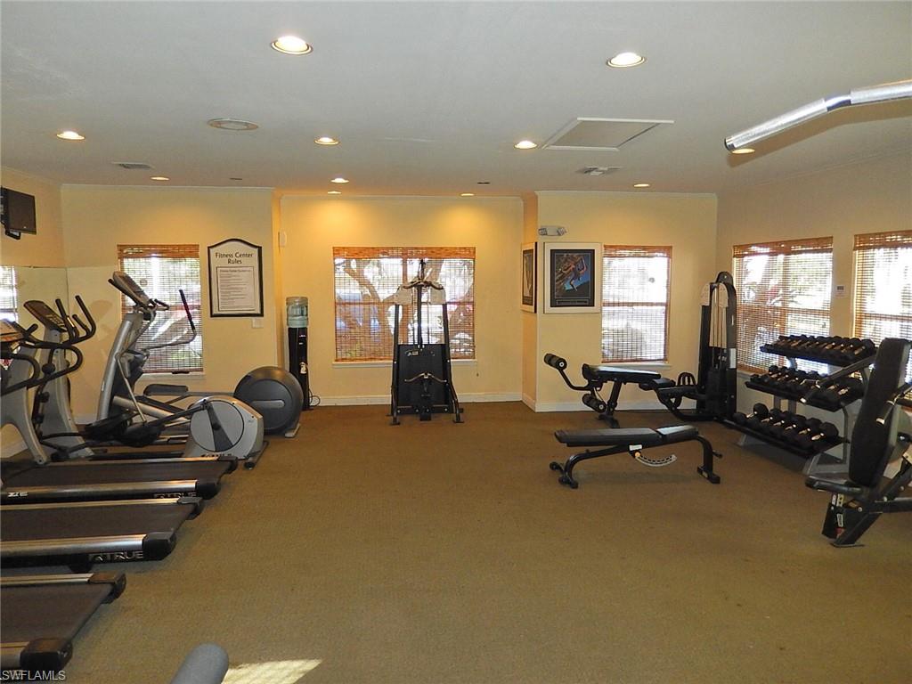 VENETIAN PALMS - Residential