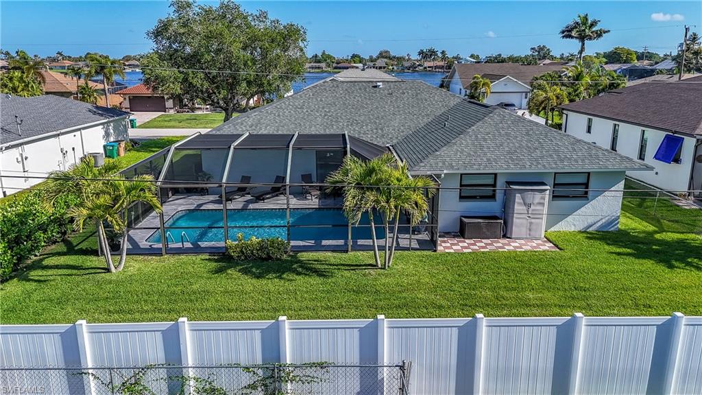 CAPE CORAL - Residential