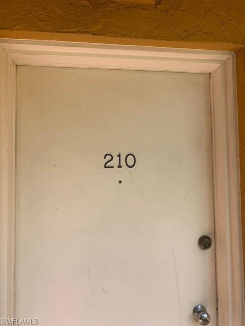 TOWERS CONDO - Residential