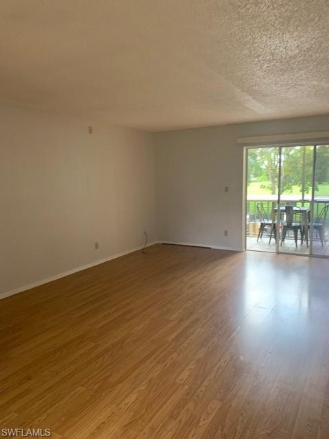 TOWERS CONDO - Residential