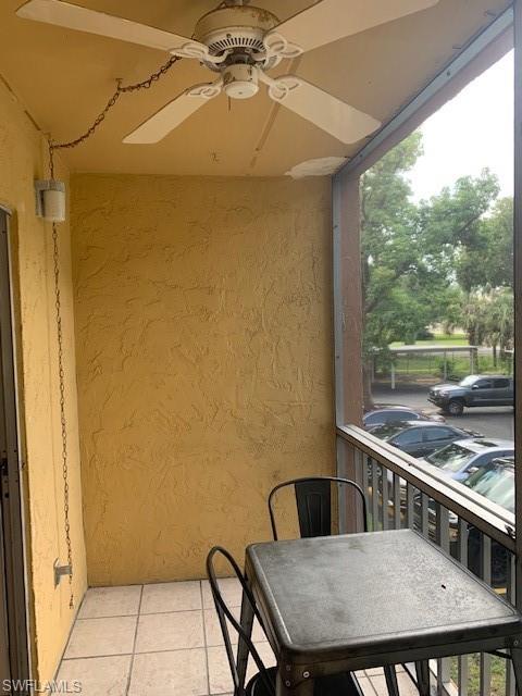 TOWERS CONDO - Residential